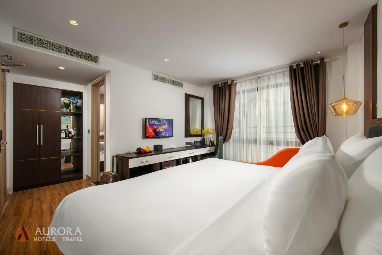 Và Du Lịch Aurora